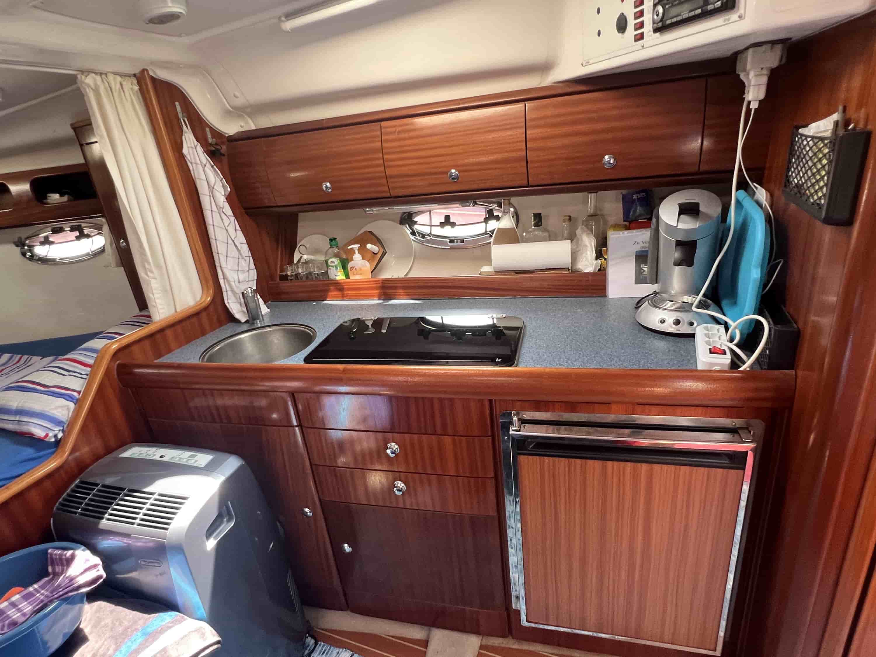 Bavaria 32 Sport - View 5