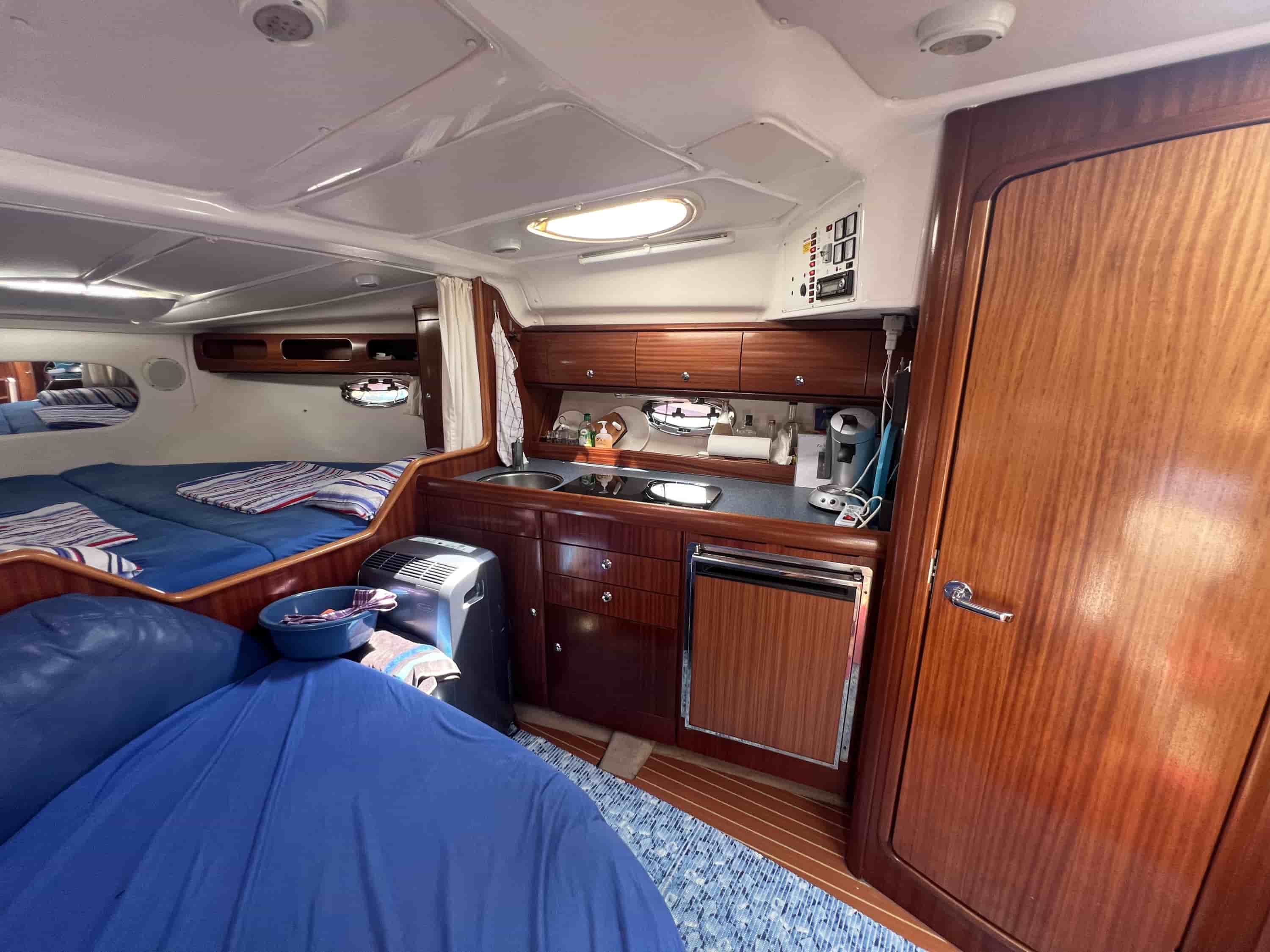 Bavaria 32 Sport - View 6