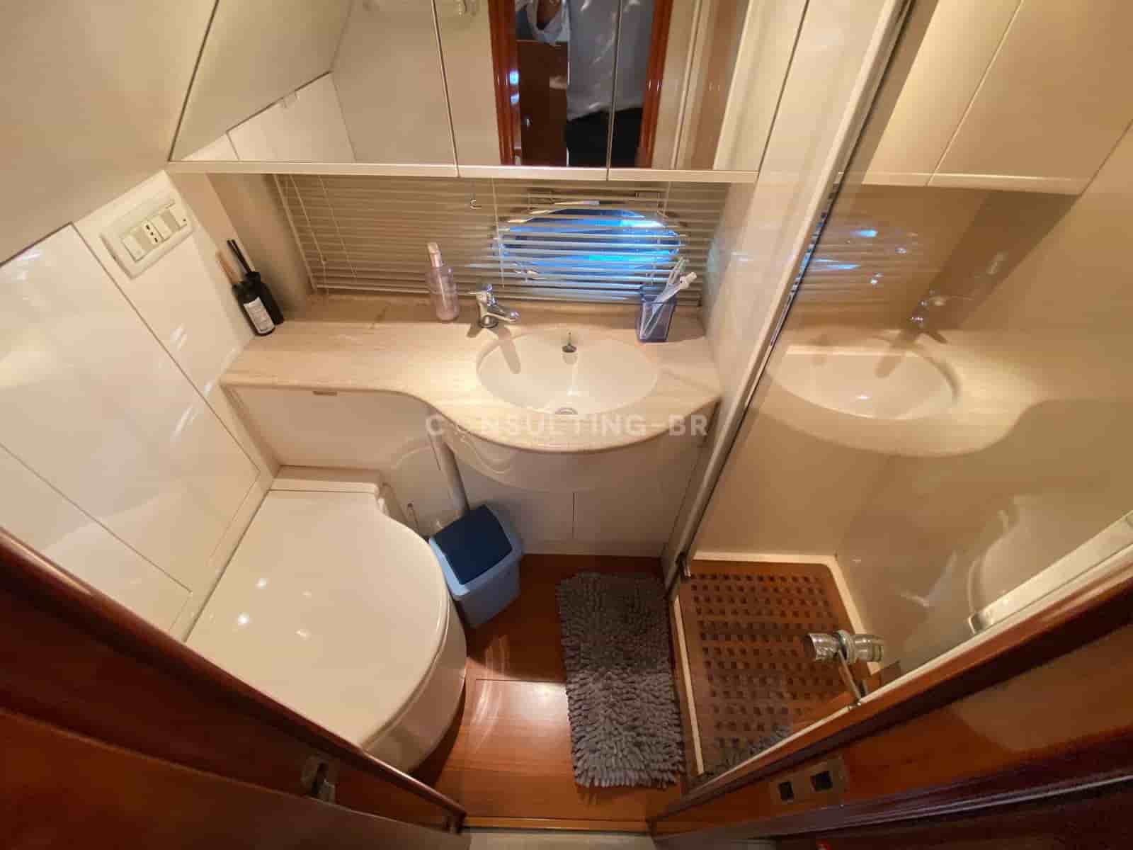 Pershing 54 - View 21