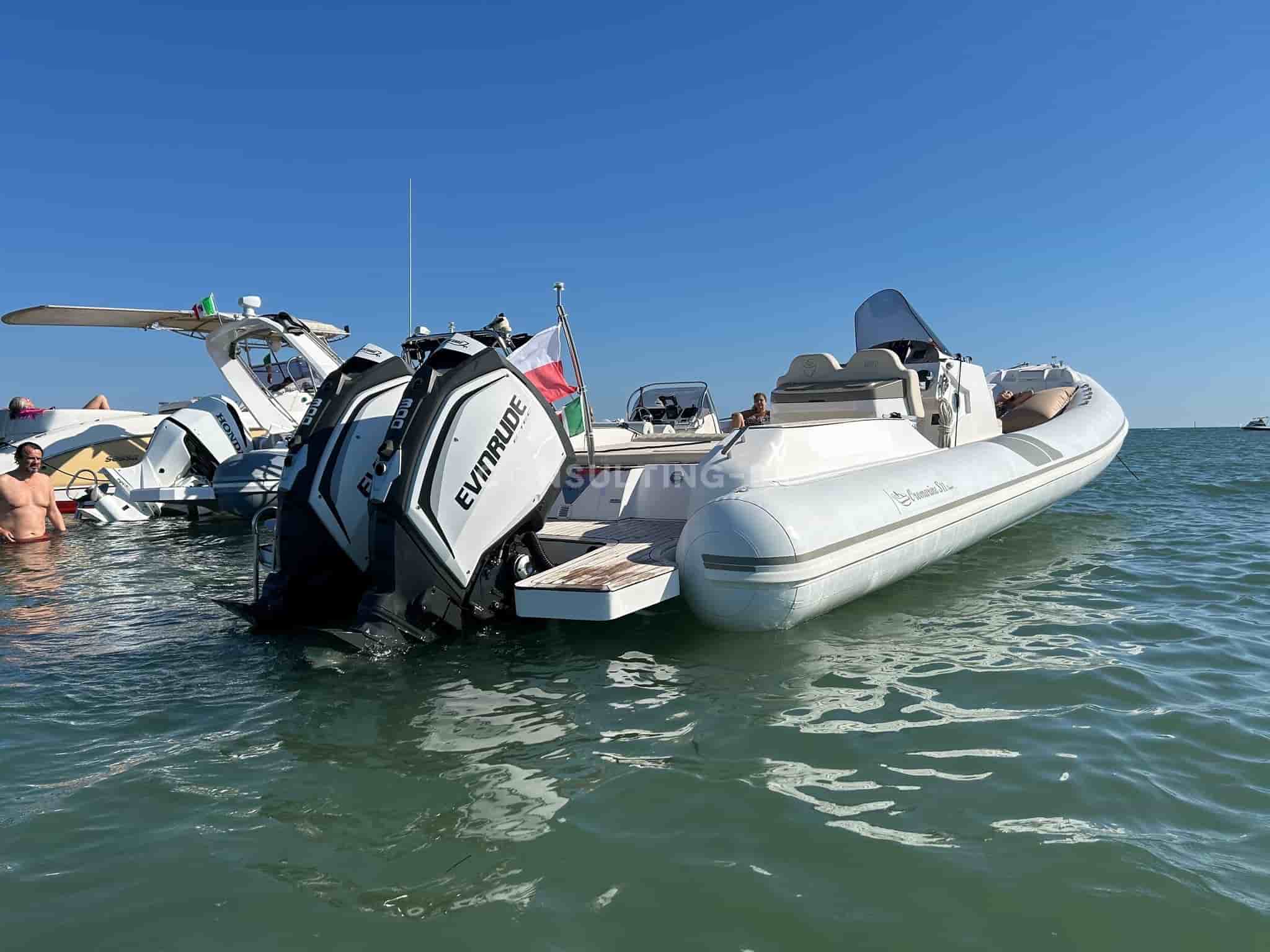 Oromarine S11 - View 1