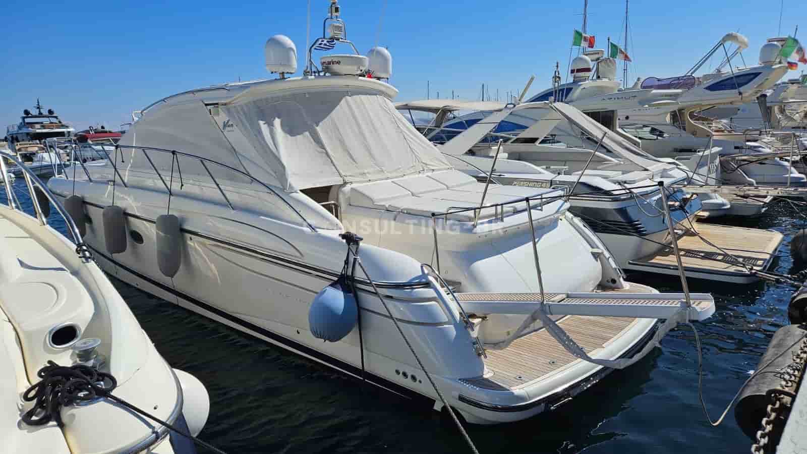 Princess V 48 HT - View 1