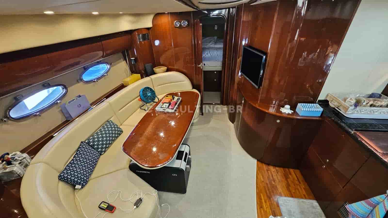 Princess V 48 HT - View 5