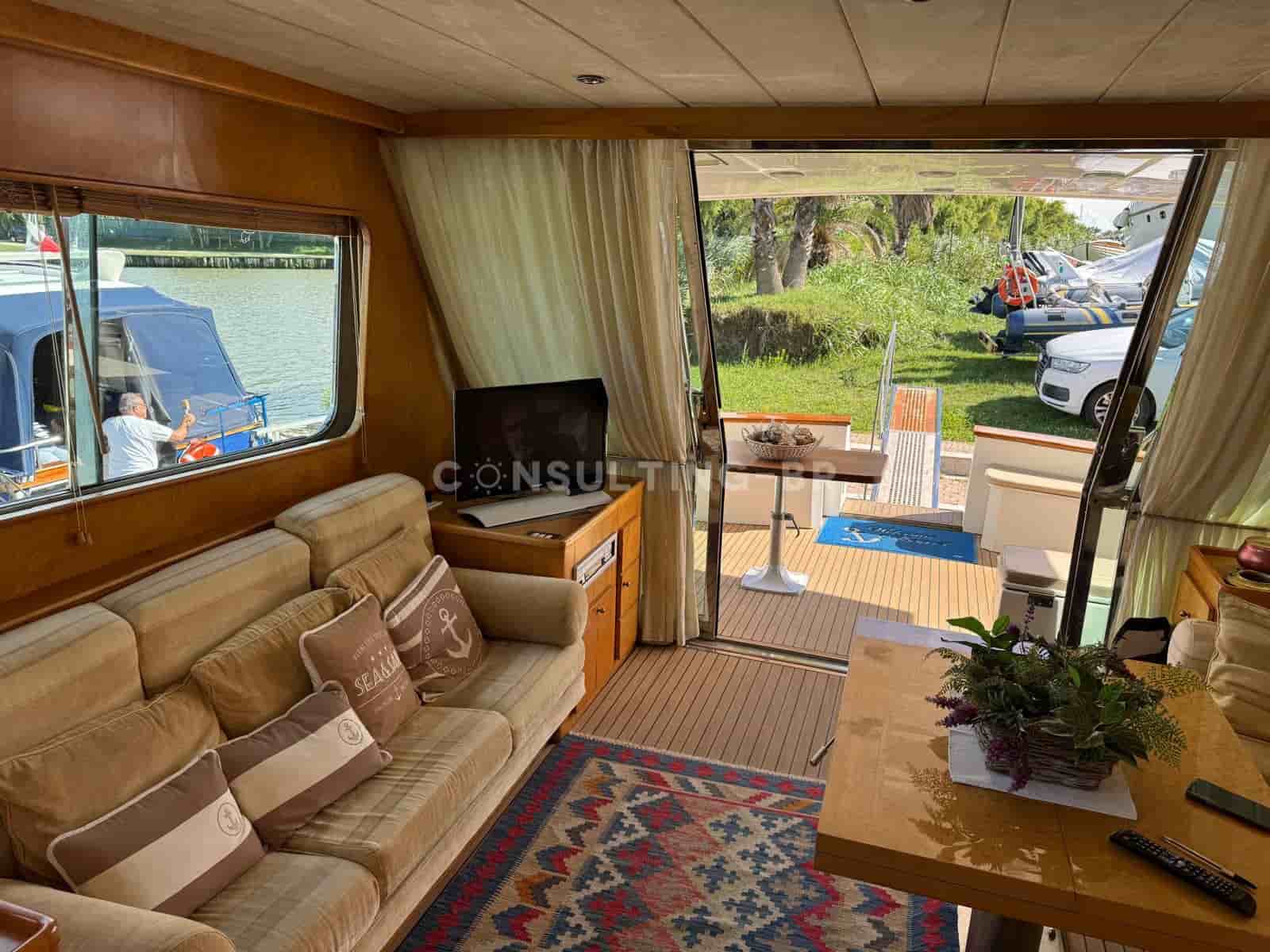 Alfamarine 16.50 Fly - View 9