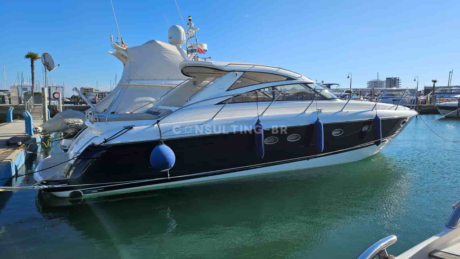 Princess V48 HT - View 1