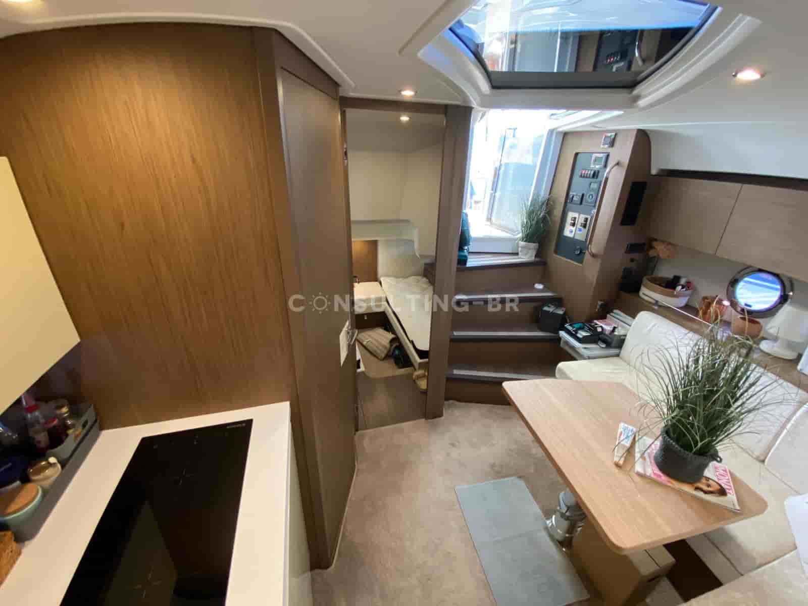 Beneteau Grand Turismo GT 40 - View 14