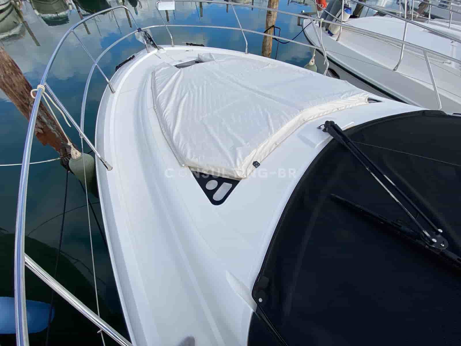 Beneteau Grand Turismo GT 40 - View 3