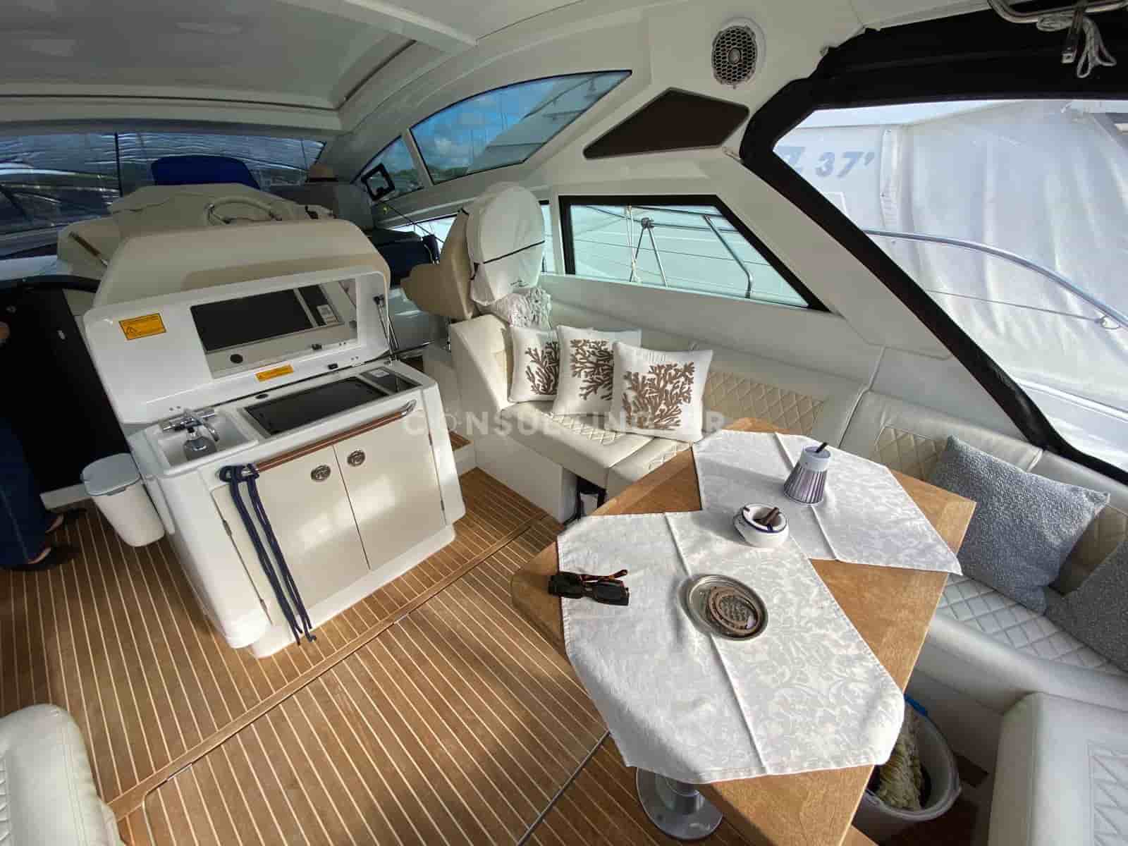 Beneteau Grand Turismo GT 40 - View 8