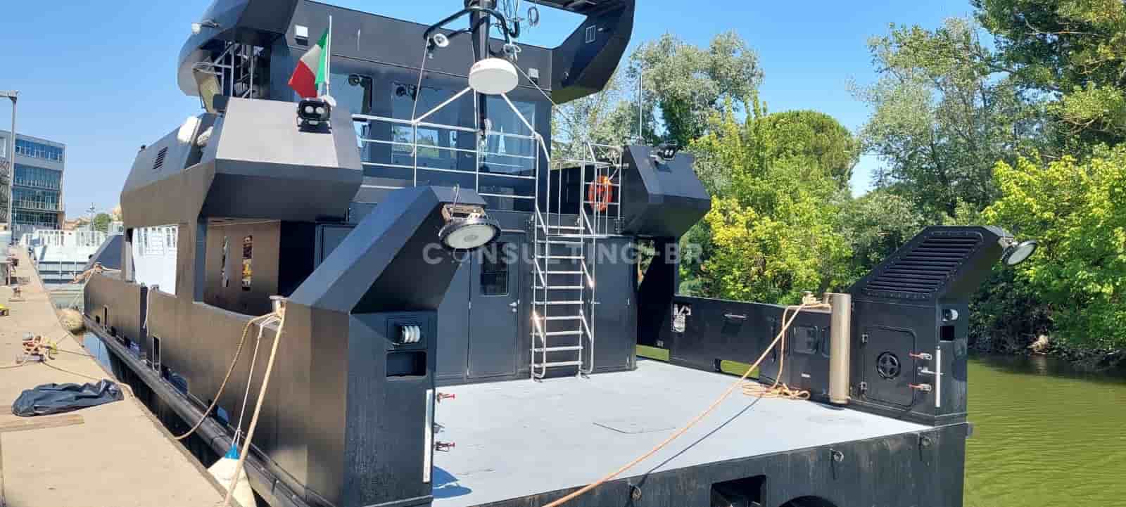 Cantiere Navale Vittoria Ladungsboot - View 9