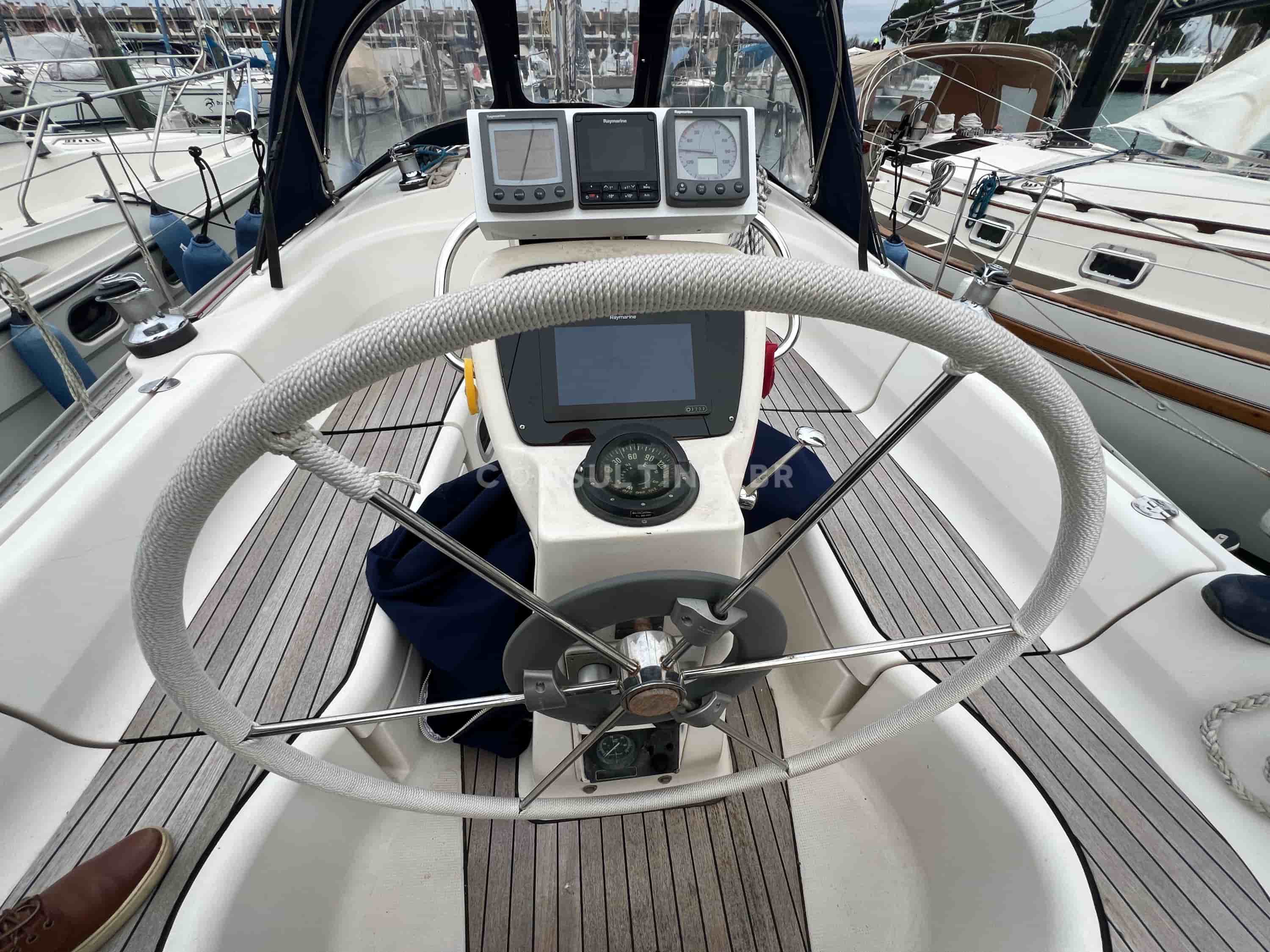 Bavaria 36 - View 12