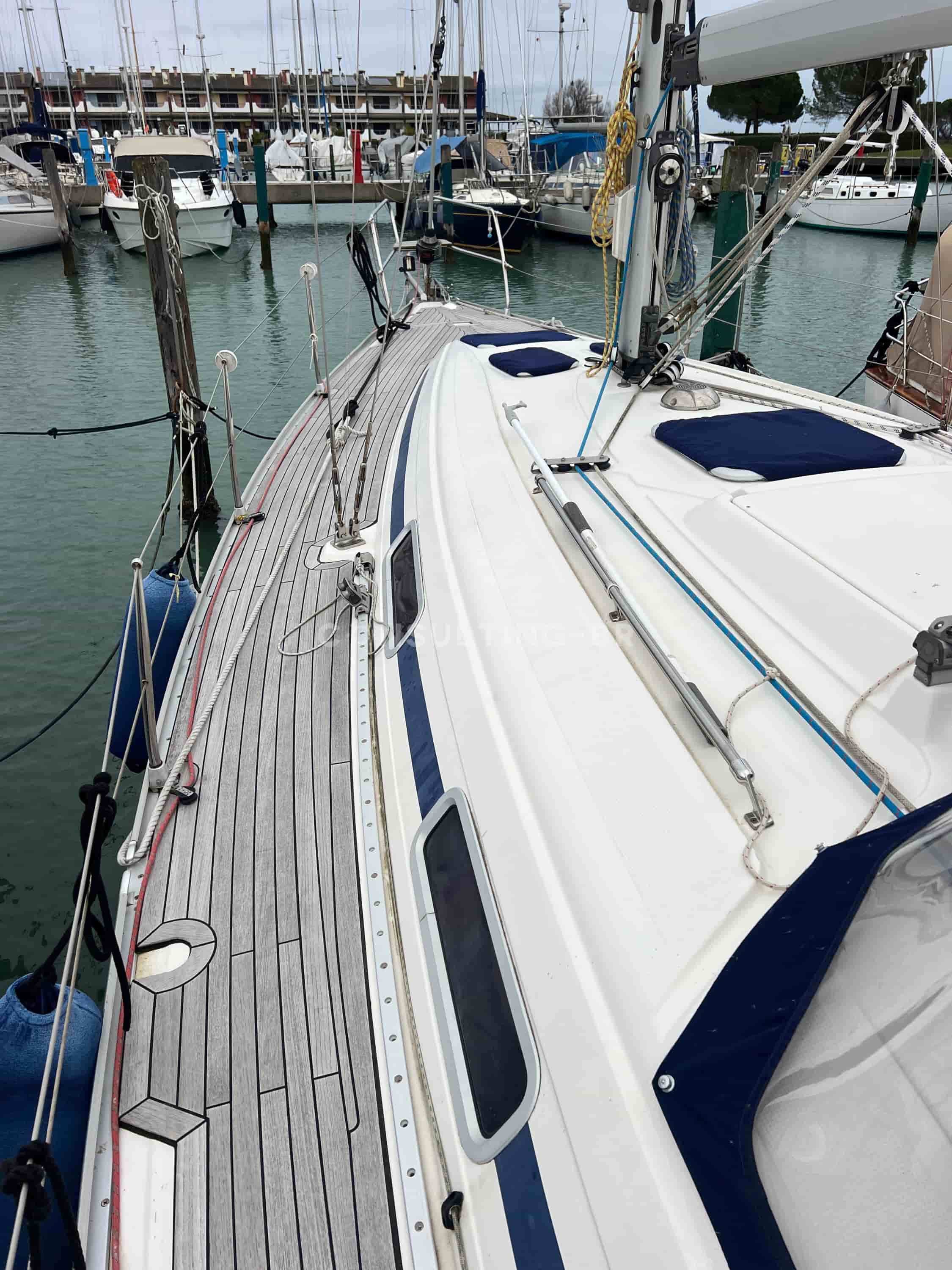 Bavaria 36 - View 22