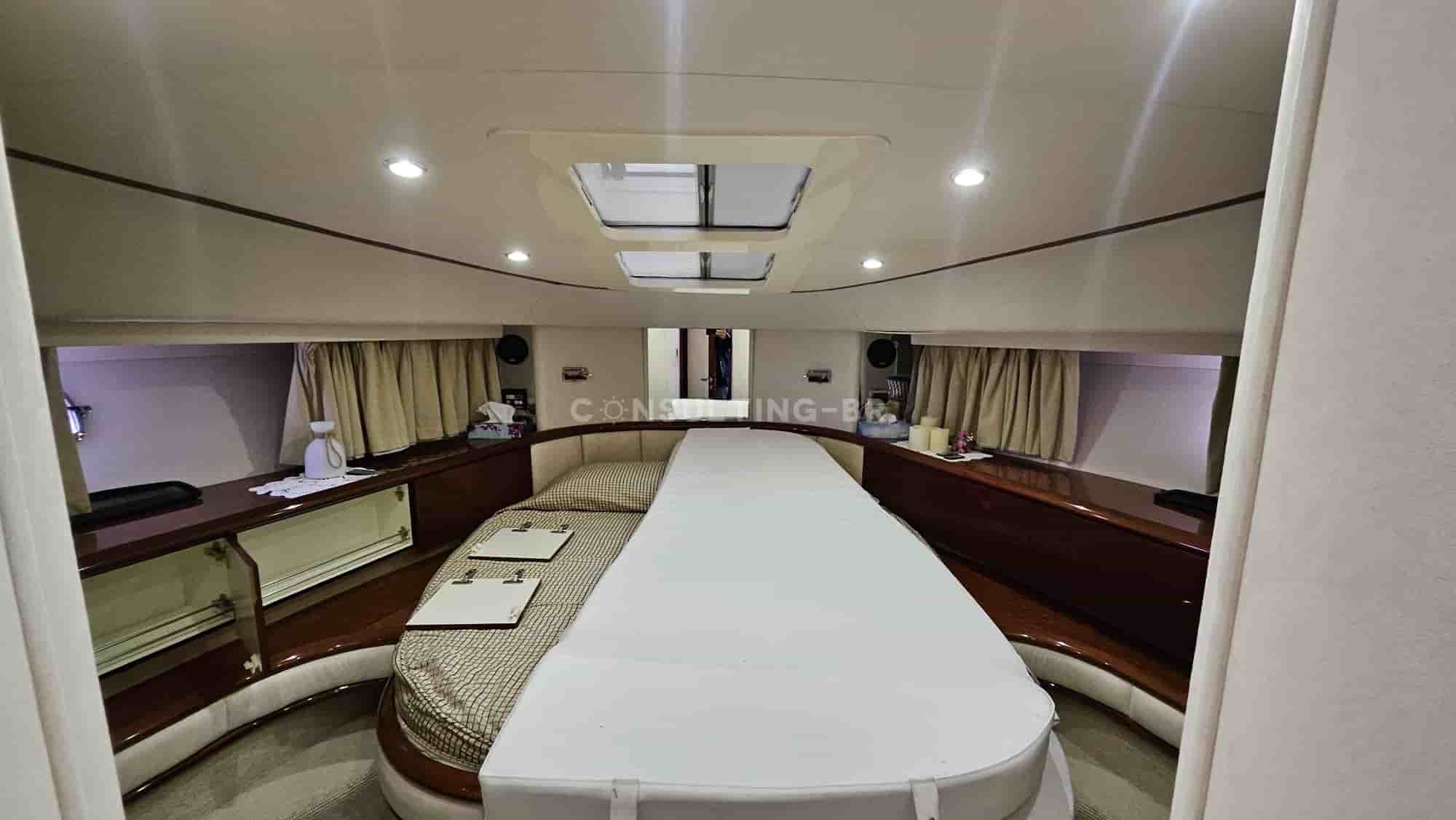 Fairline Squadron 58 - View 24