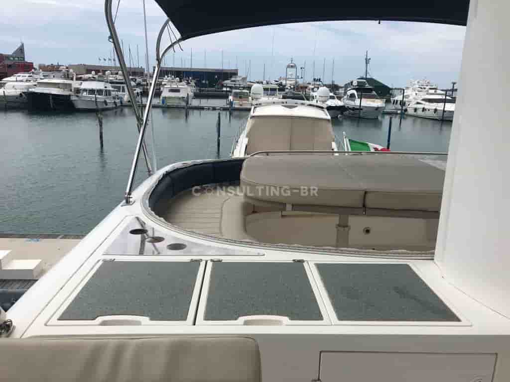 Fairline Squadron 58 - View 36