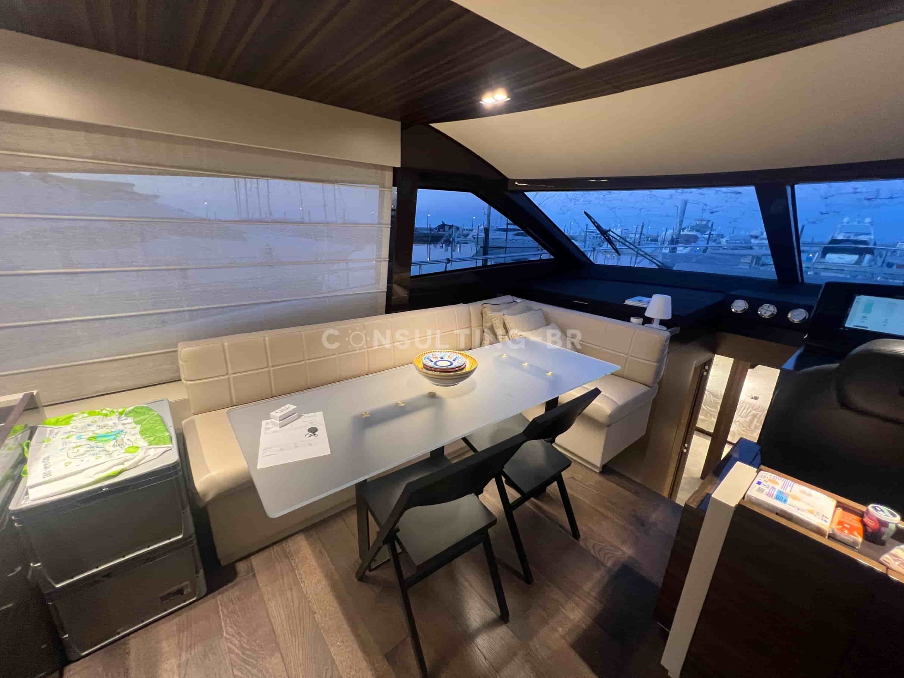 Ferretti 670 Fly - View 7