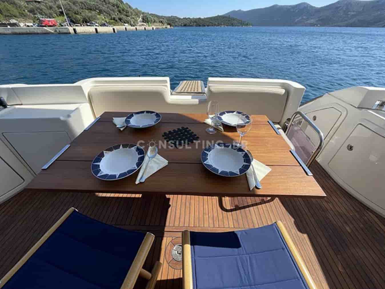 Azimut 43 Fly Plus - View 3