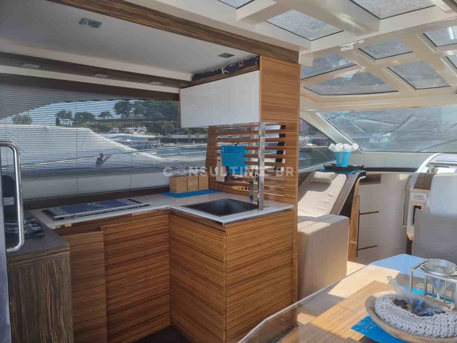 Absolute 52 - View 4