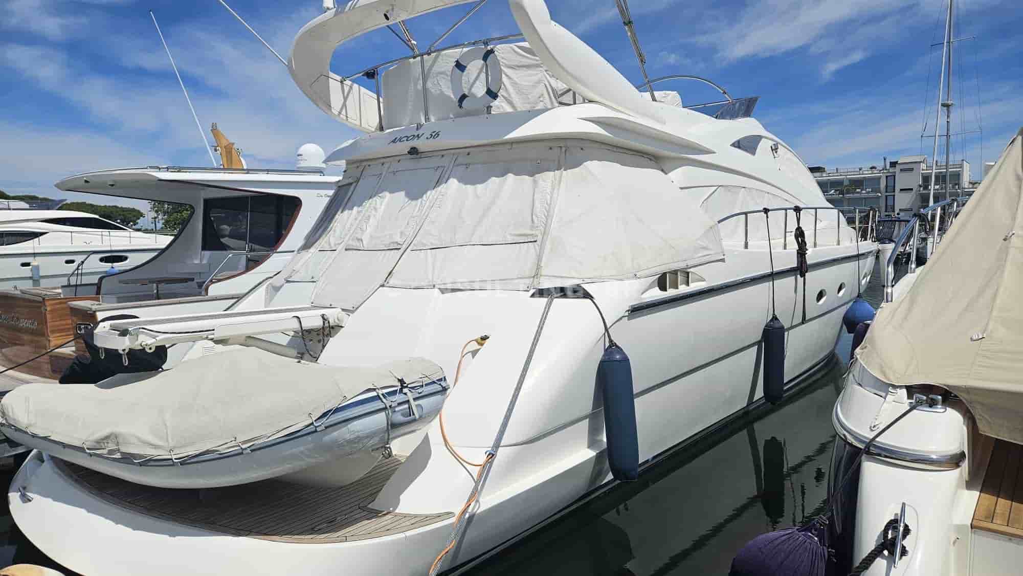 AICON Yachts Aicon 56 - View 1