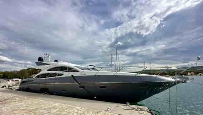 SUNSEEKER PREDATOR 74 - View 2