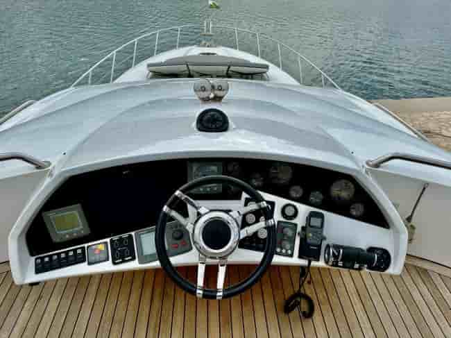 SUNSEEKER PREDATOR 74 - View 7