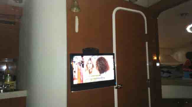 REGAL COMMODORE 3760 - View 9