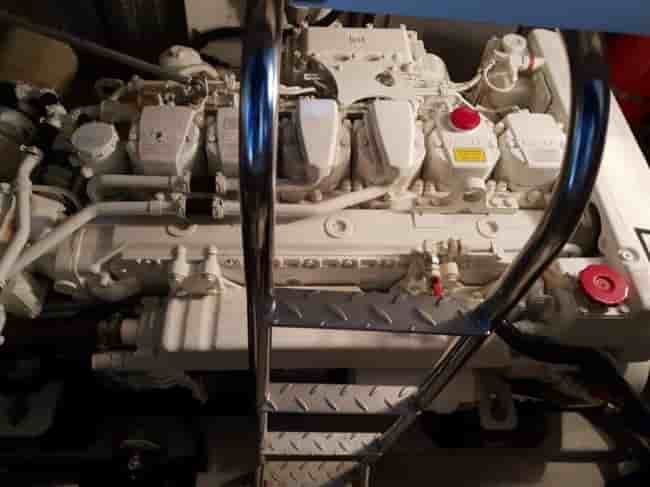 SUNSEEKER PREDATOR 52 - View 13