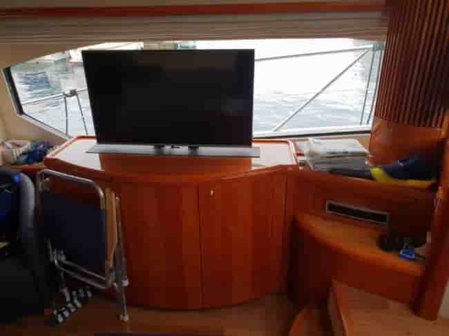 SUNSEEKER PREDATOR 52 - View 4