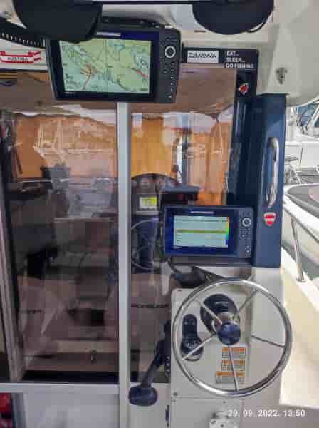 QUICKSILVER 605 PILOTHOUSE - View 17