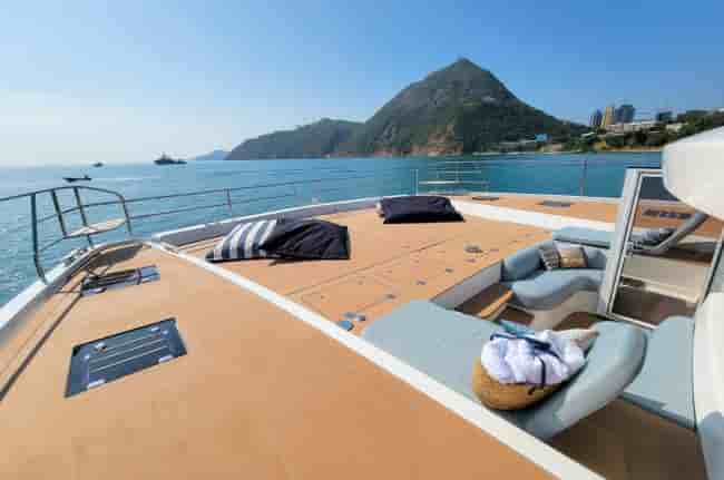 LAGOON SIXTY 7 - View 12