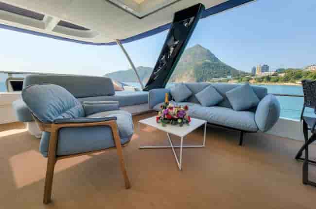 LAGOON SIXTY 7 - View 16