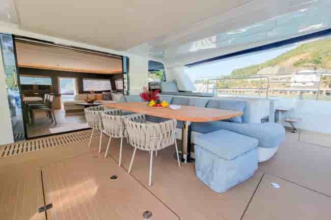 LAGOON SIXTY 7 - View 5