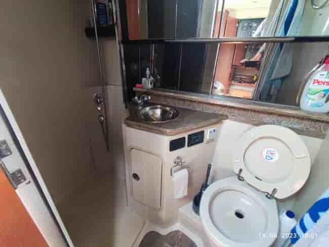 CRUISERS YACHTS 360 - View 14