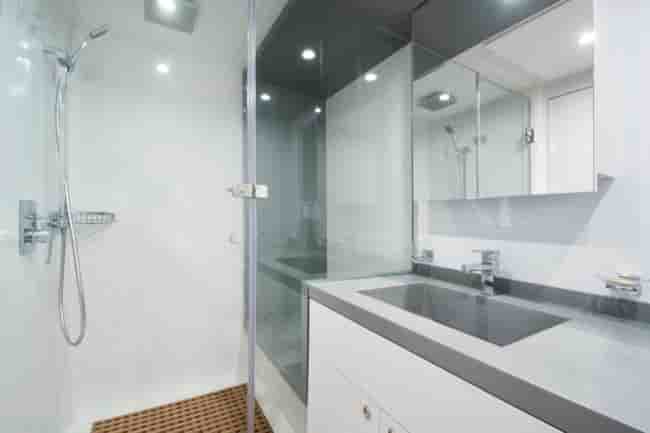 EXPLORER 90 - View 26