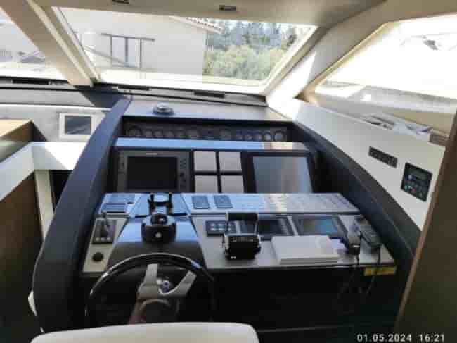 DOMINATOR 62 - View 10