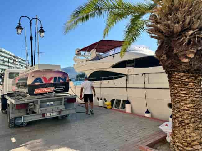 DOMINATOR 62 - View 2