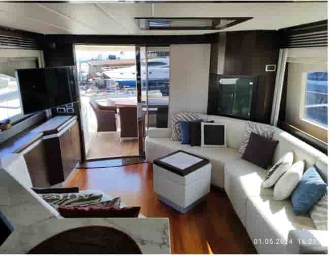 DOMINATOR 62 - View 5