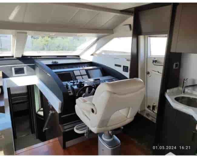 DOMINATOR 62 - View 9