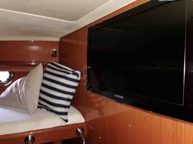 BENETEAU SWIFT TRAWLER - View 23