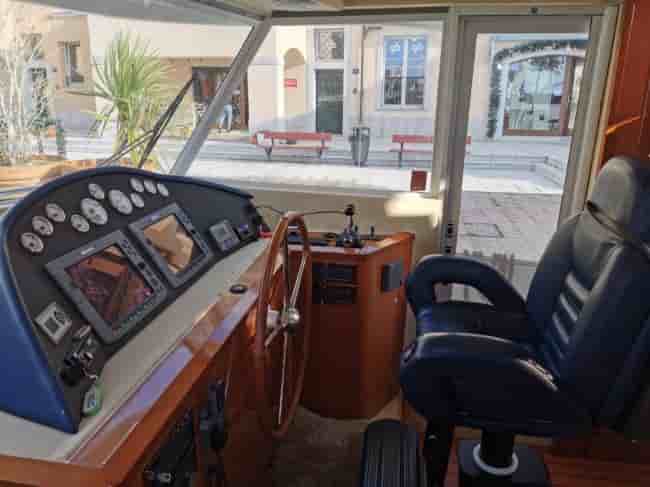 BENETEAU SWIFT TRAWLER - View 26