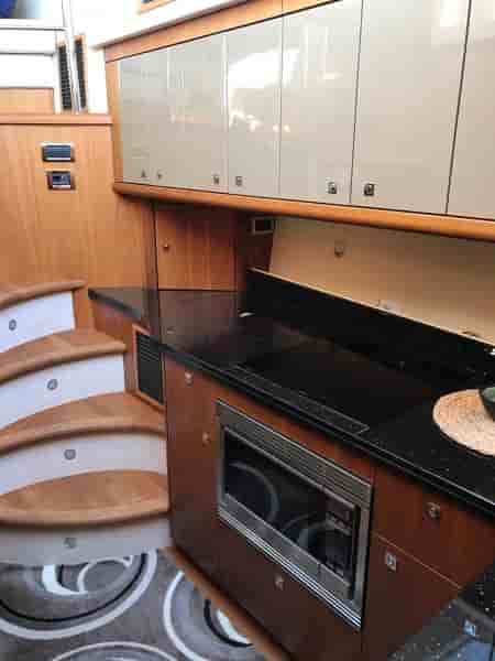 SUNSEEKER PREDATOR 52 - View 3