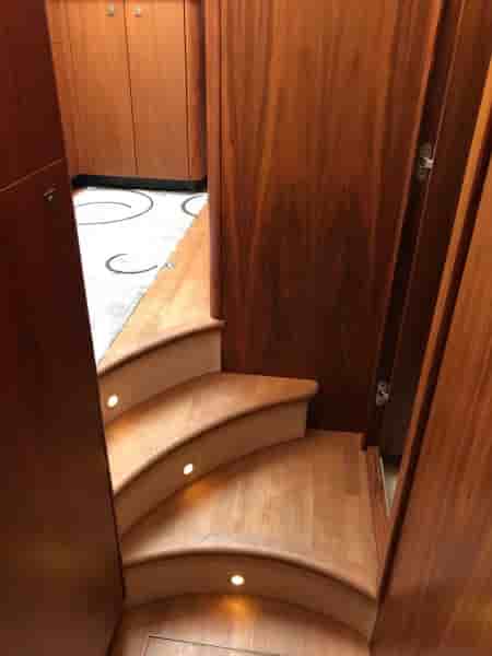 SUNSEEKER PREDATOR 52 - View 4