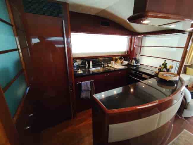 PRINCESS 21M - View 10