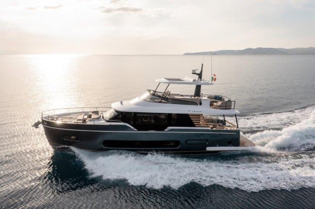 AZIMUT 60 MAGELLANO in Italien, Italy - 18,5 m 2024