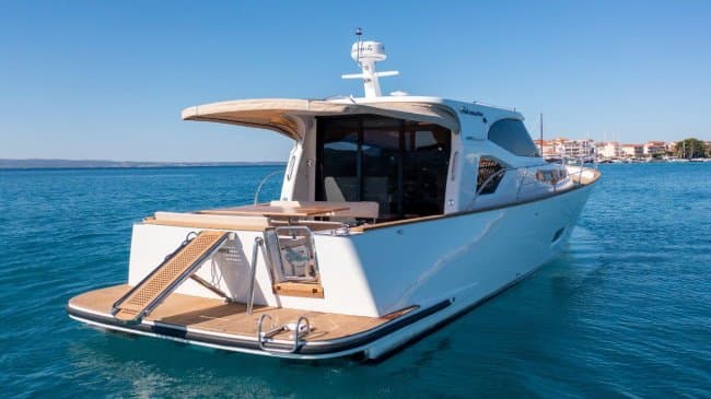 MONACHUS ISSA 45 HT in Kroatien, Croatia - 14,4 m 2023