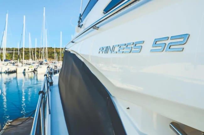 PRINCESS 52 FLY in Kroatien, Croatia - 16,7 m 2016