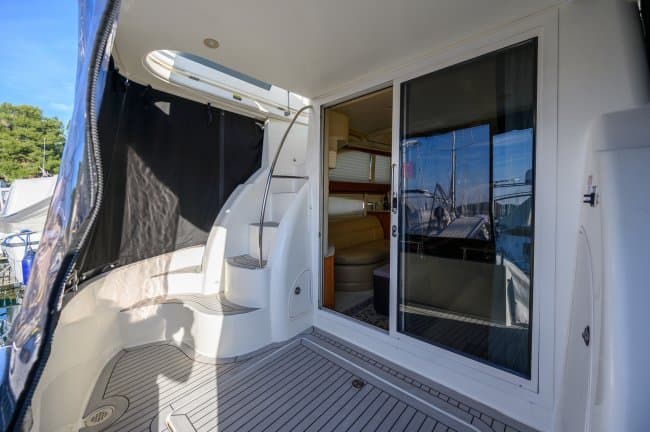 MERIDIAN 341 in Kroatien, Croatia - 10,9 m 2006