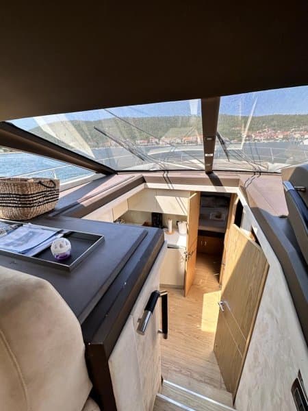 SESSA 54 F in Kroatien, Croatia - 16,2 m 2011