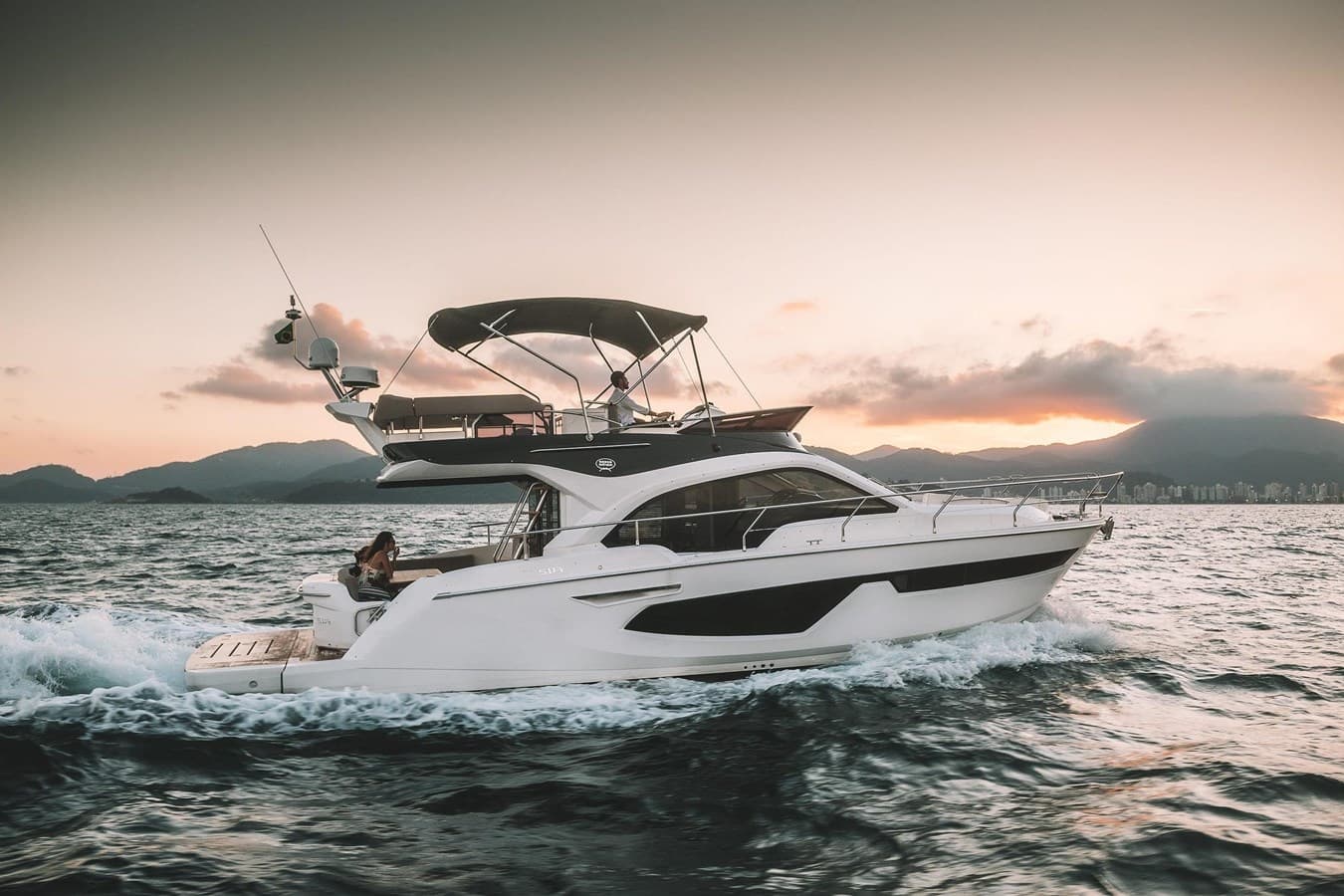 Sessa 42 fly in Croatia - 43 ft 2019