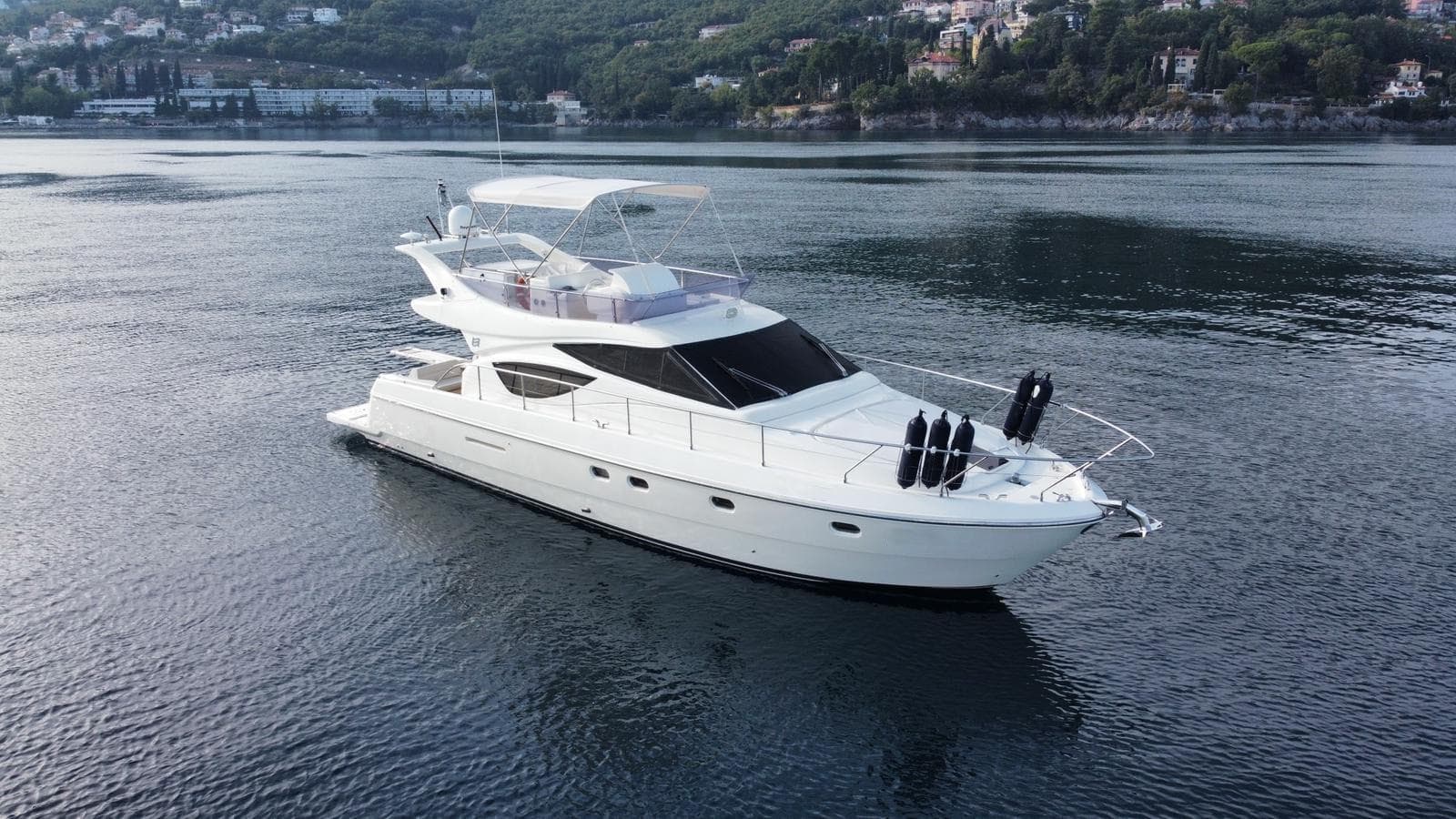 Ferretti 460 in Croatia - 14,2 m 2005