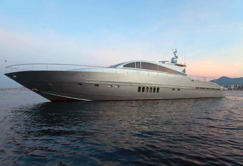 Leopard 27 in Nice, France - 89 ft 2002