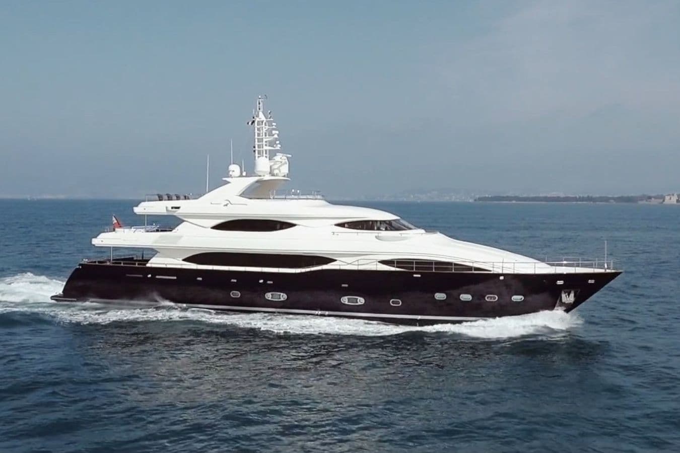 CRN 128 in Viareggio, Italy - 130 ft 2007