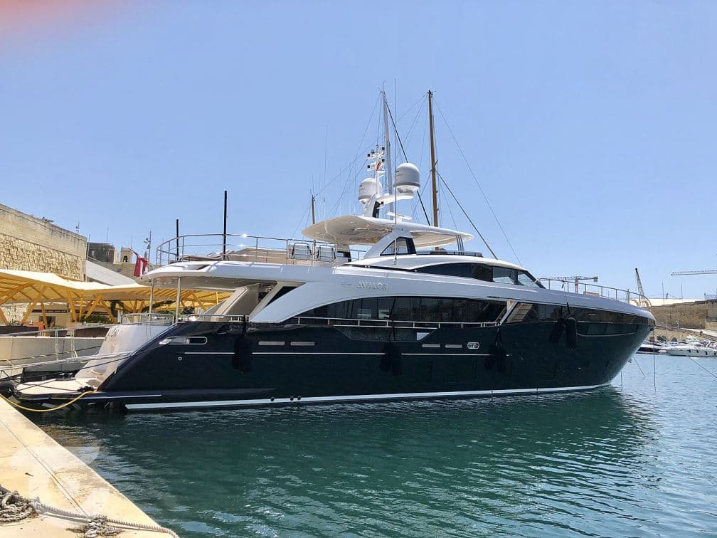 Princess 35M in Nice, France - 35,2 m 2018